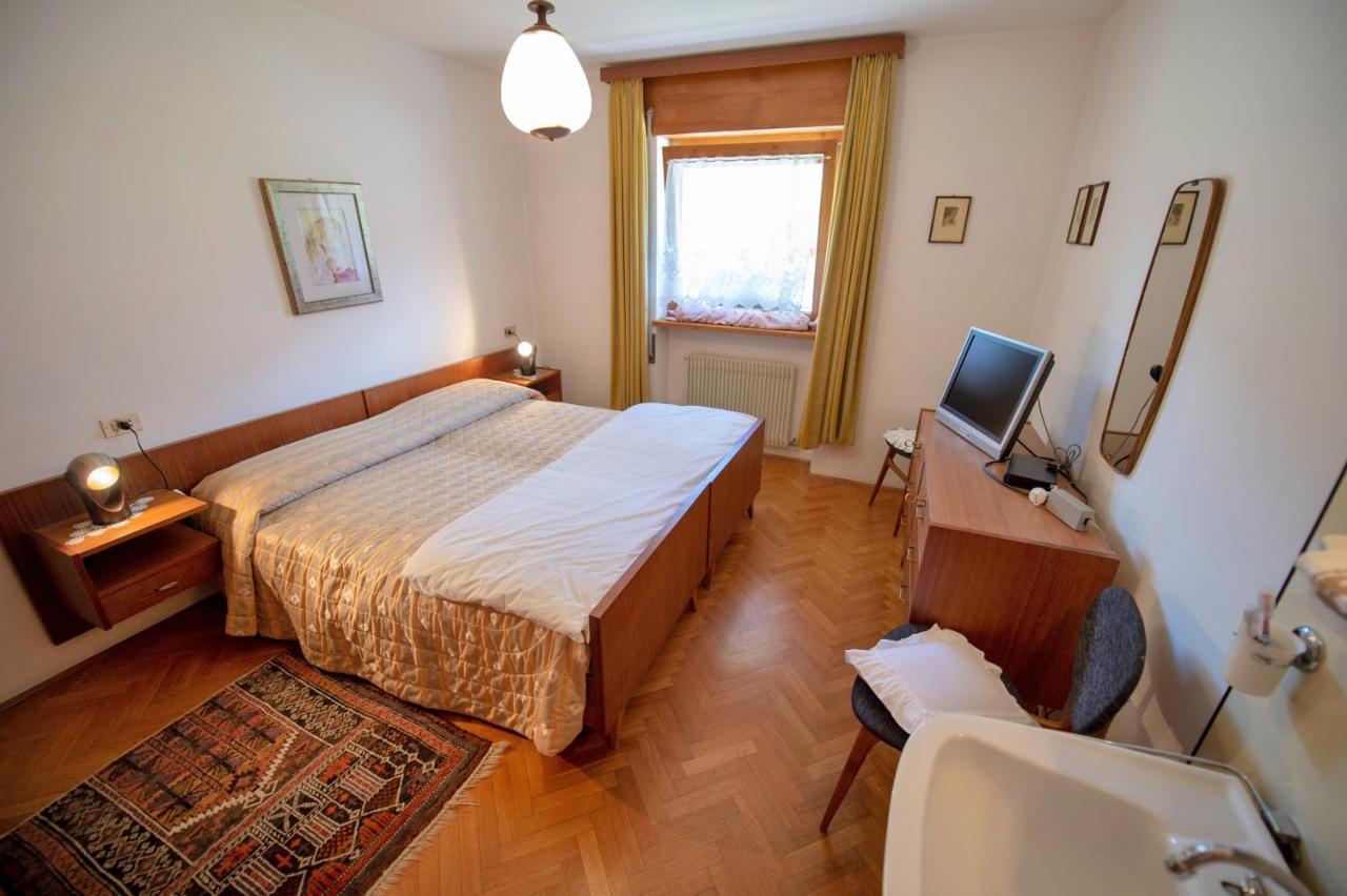 Apartments Cesa Bruma オルティゼーイ エクステリア 写真